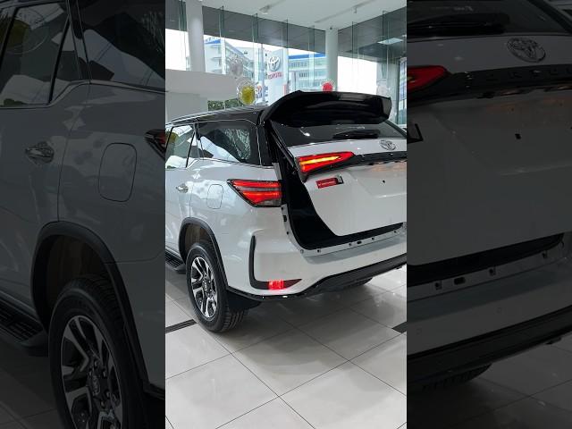 Toyota Fortuner Legender 2024