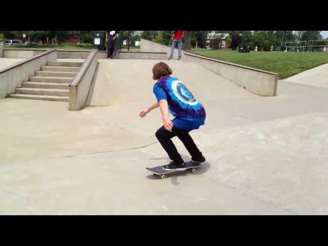 Fakie Bigger Spin Hip! - Alex Begue