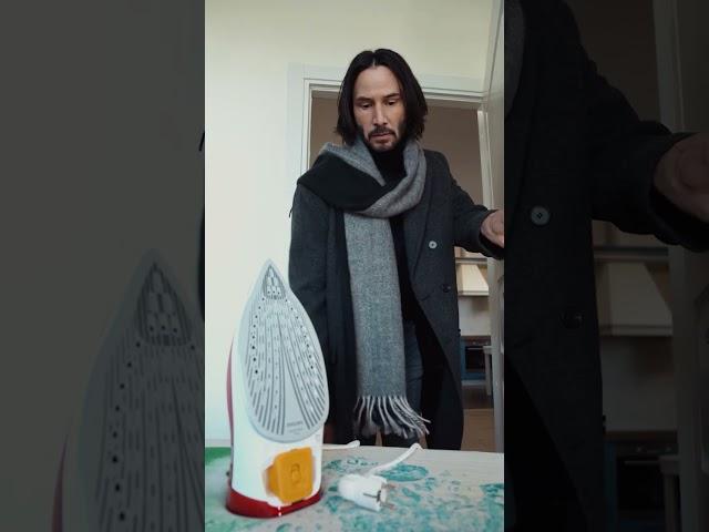Keanu Reeves forgot to turn off the iron in the house!