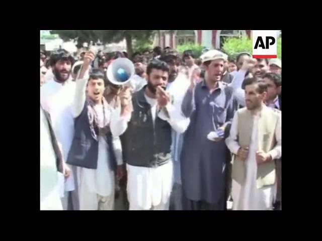 4:3 Hundreds of Afghans join anti-Pakistan protest in eastern province