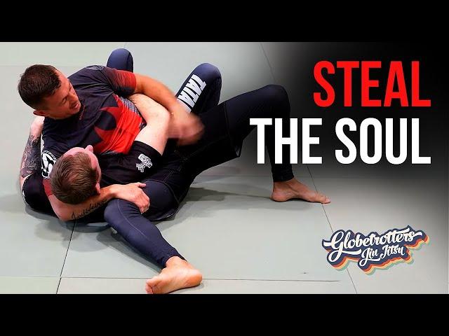 Beach Camp 2023: Steal The Soul (Kesa Gatame Top) with Robin Javorek