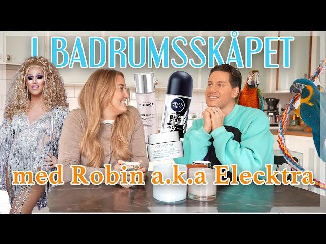 I BADRUMSSKÅPET MED ROBIN a.k.a ELECKTRA. Undertext finns!