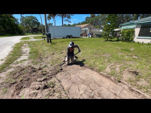 SHE thought I was Crazy till she realized there’s a SIDEWALK under there!!!