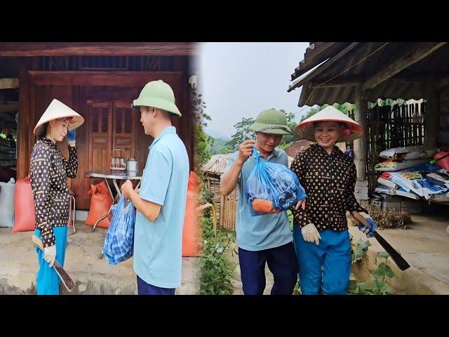 Mr. Huong brought a backpack of clothes and decided to live with Ms. Tuyet