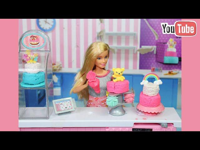 Unboxing the Barbie Cake Decorating Playset! | Barbies Awesome World