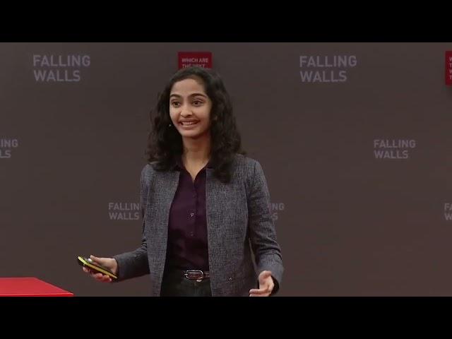 Vaishnavi Rathi [3rd-year student] from Plaksha University presenting at Falling Walls Lab in Berlin