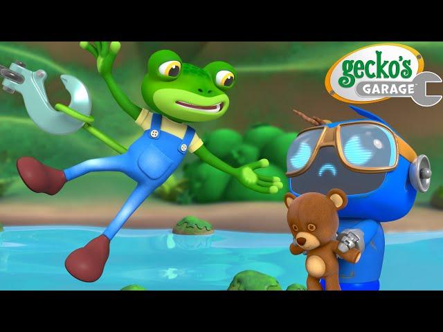 Hold On, Blue! Rescue Mission | Gecko's Garage | Trucks For Children | Cartoons For Kids