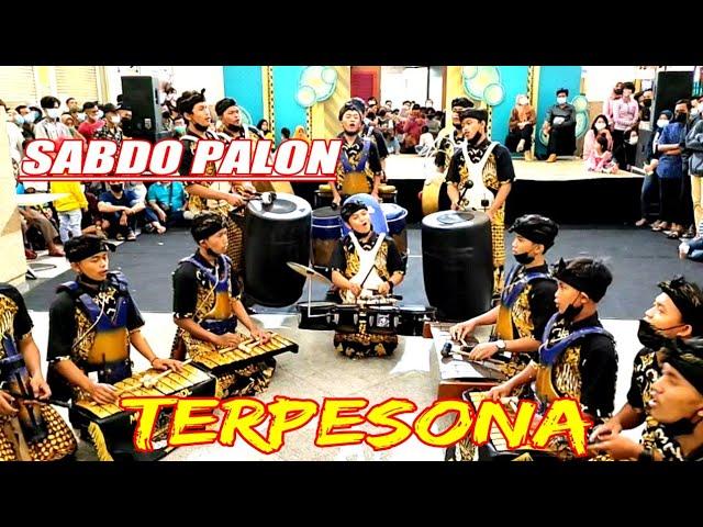 TERPESONA DENGAN PENAMPILAN SABDO PALON