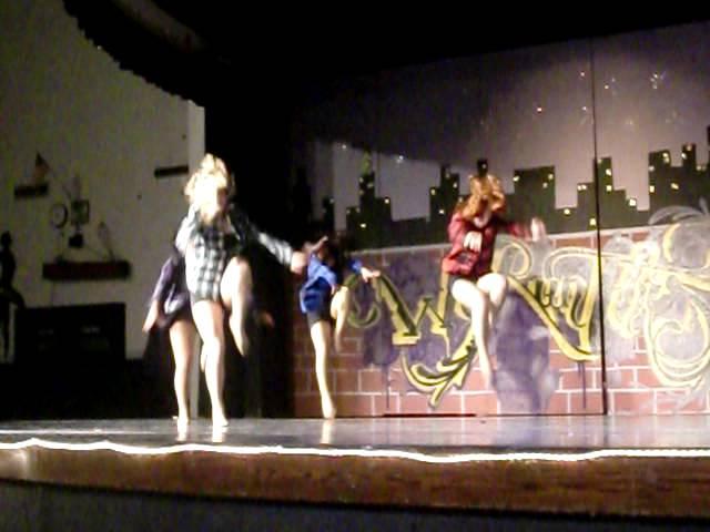 "Concrete Wall" Dance