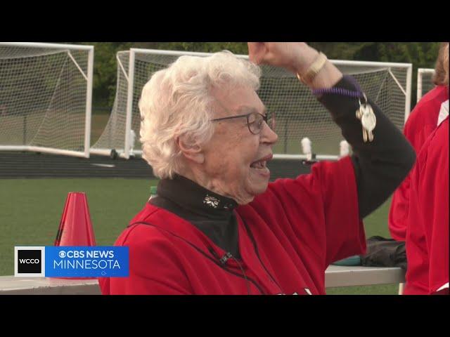 Seniors cheer on Eden Prairie football team