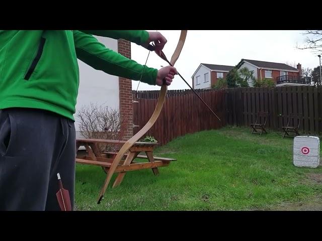 Longbow vs Recurve bow sound difference