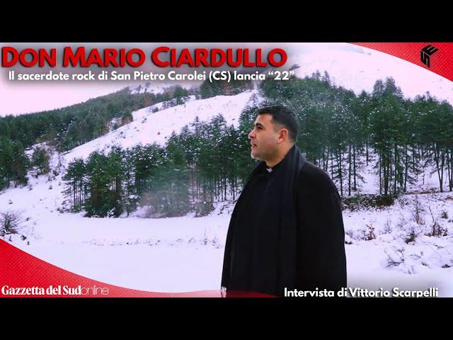 Don Mario Ciardullo, il prete rock lancia ‘22’ dedicato a Milito. “Io come suor Cristina? Magari...”