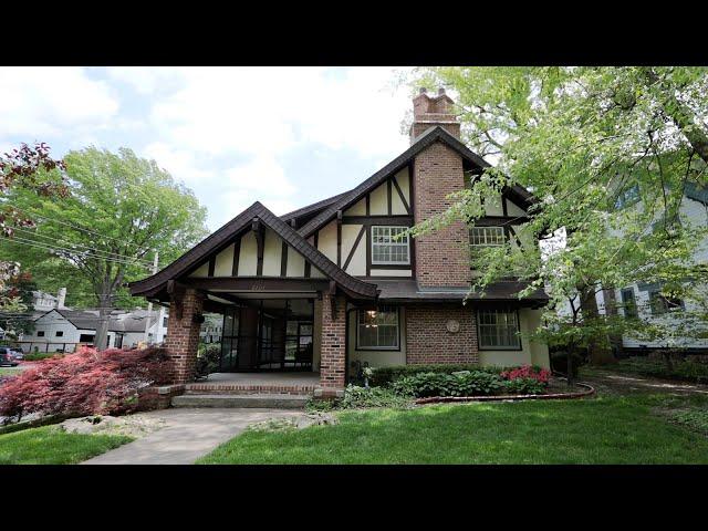 Kansas City Home Tour: 6101 Walnut St (Kevin and Jessica Hao)