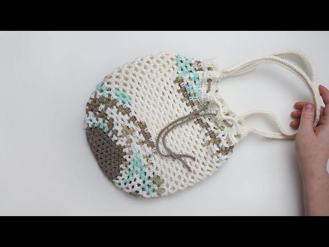 How to Crochet A Market Bag - beginner friendly tutorial