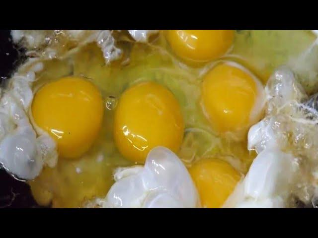 Fried Egg On Fried Rice | Street Food