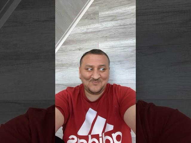 Одна дама пригласила поручика Ржевского на ужин. Вместо 8 часов поручит пришел к 12. Быстрее,￼