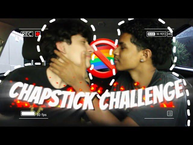 “FRIENDS” CHAPSTICK KISSING CHALLENGE!! (NOT GAY?)