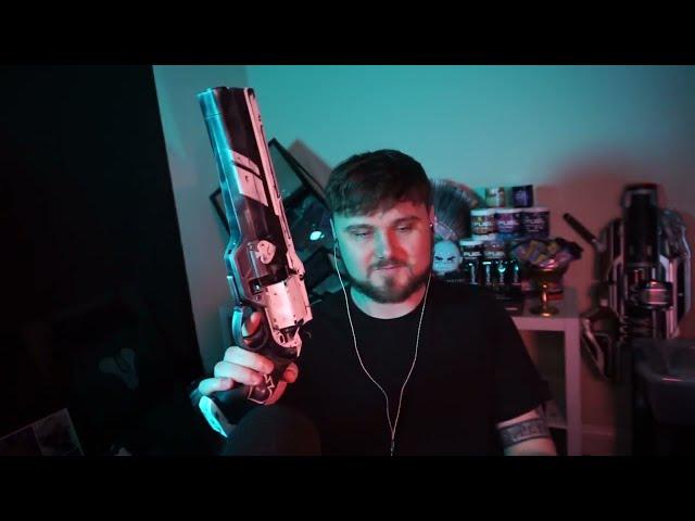 Luckyy10p Showcases Blasters4Masters Ace of Spades Replica Prop | Destiny 2 Handgun Review