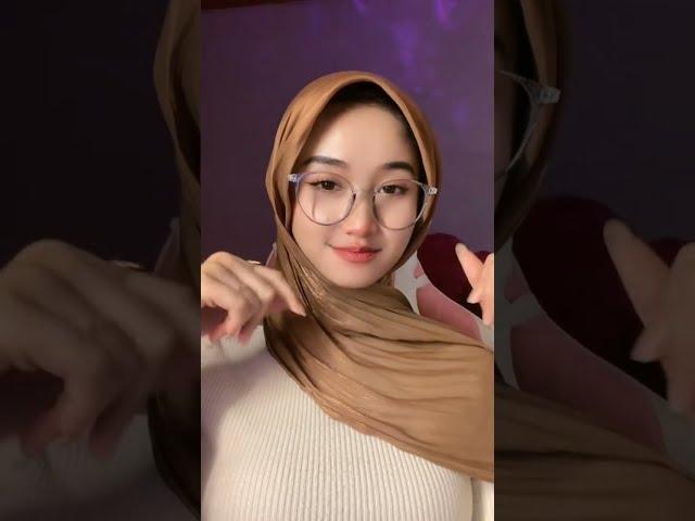 TIK TOK HIJAB TOBRUT PUTIH MULUS PULEN VERSI HIJAB ID @ayangsundanese
