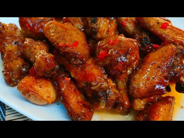 THIS CHICKEN WINGS RECIPE IS SO EASY AND QUICK TO MAKE ! ABSOLUTELY DELICIOUS !