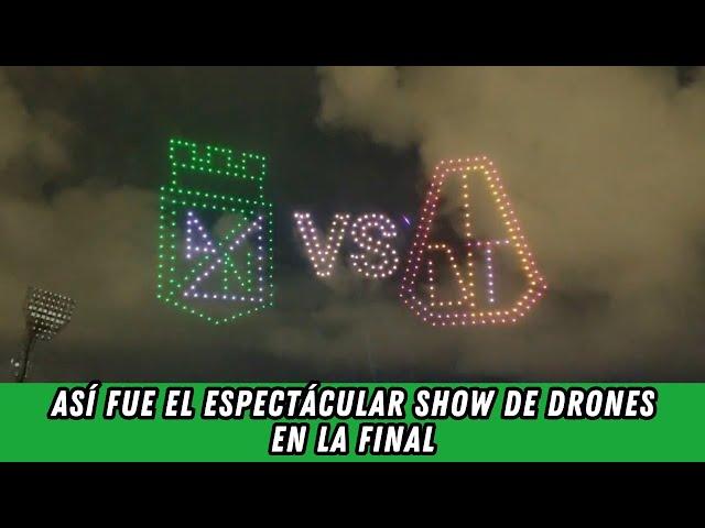 Así fue el espectácular show de Drones en medio de la final