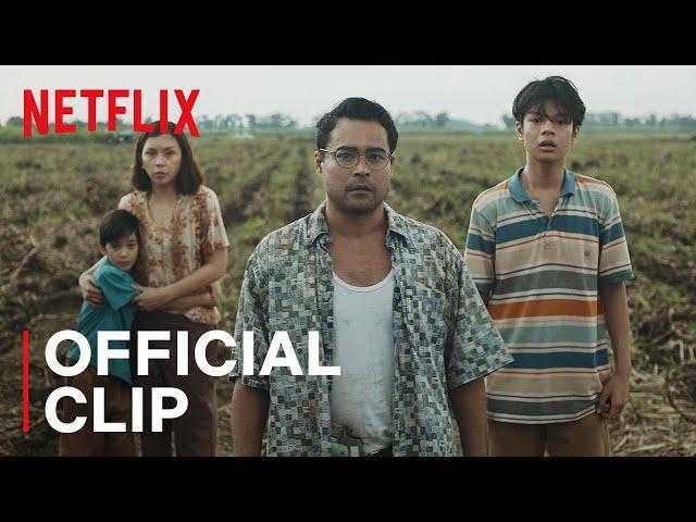 Father and Son Learn How to Survive in a Zombie Apocalypse | Outside | Netflix Philippines