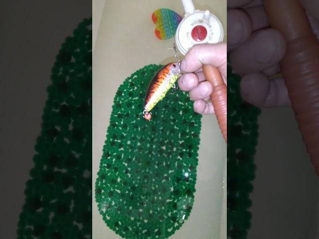 Уловистый воблер на щуку. Ручная работа.