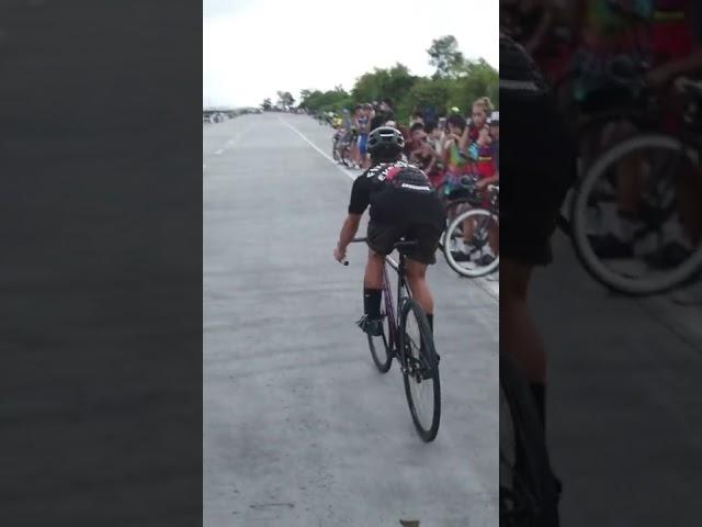 A Monster Fixed Gear Sprint 