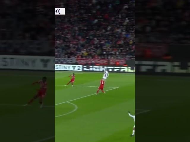 Achraf Hakimi vs Alphonso Davies