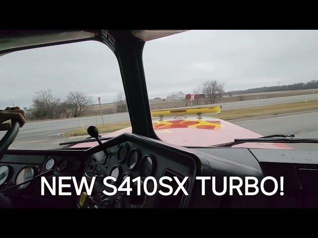 New turbo and LOUD SPOOLS in the 15 Speed Cat 3406b Freightliner [S410SX]