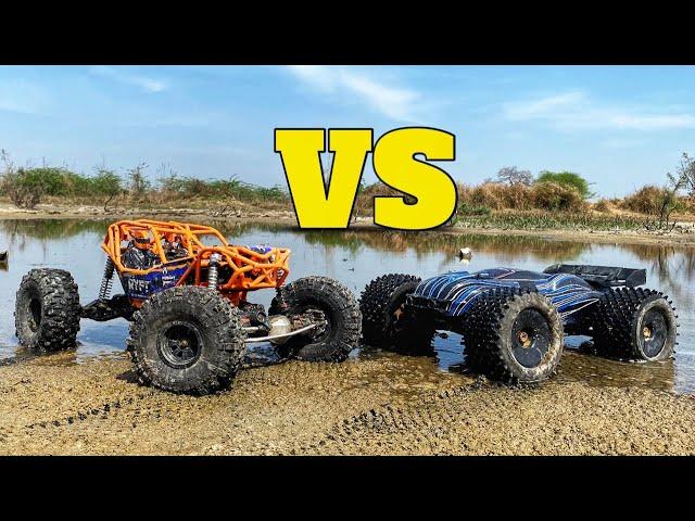 Axial Ryft Crawler vs JLB Cheetah RC Car | High Speed RC Cars | RC Car In Mud