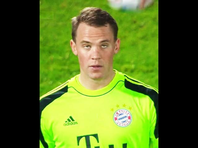 Rare Neuer Moments