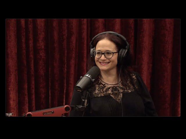 Joe Rogan Experience #2227 - Adrienne Iapalucci