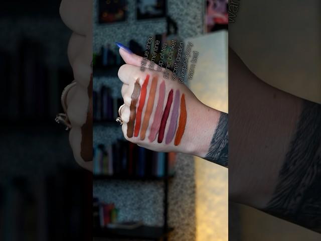 unboxing my new likely makeup liquid lips! i ordered three shades & the brand included the others