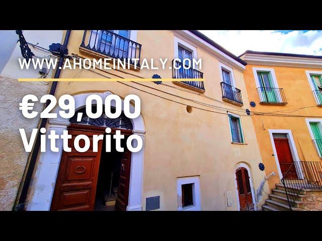 Beautiful townhouse with many features (Abruzzo, Italy)