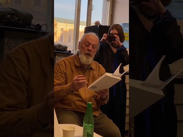 Михаил Кукин. То ли солнечный луч.. / на вечере 19 мая 2025 в "Порядке слов" в Петербурге