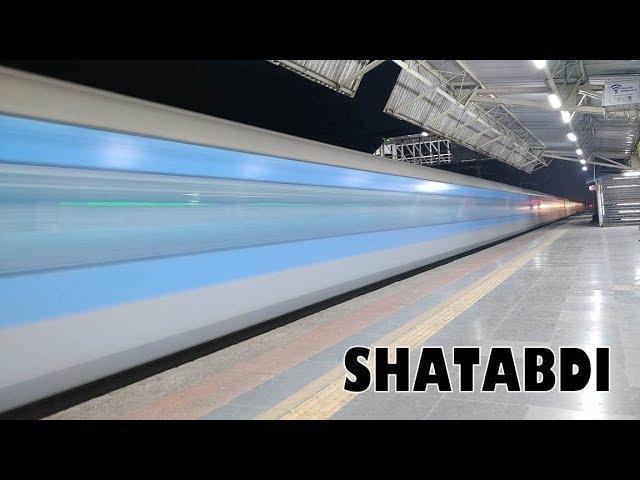 India’s Longest Shatabdi Express Blazing at 130 Kmph | Indian Railways