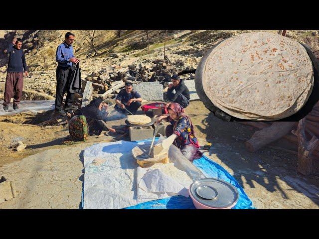 Nomadic Life: Baking Delicious Nomadic Bread: The Fascinating Everyday Life of Nomadic Life🫓