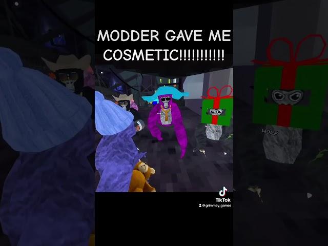 MODDER GIVES WHOLE SERVER FREE COSMETIC!! #gorillatag #modder #cosmetics #