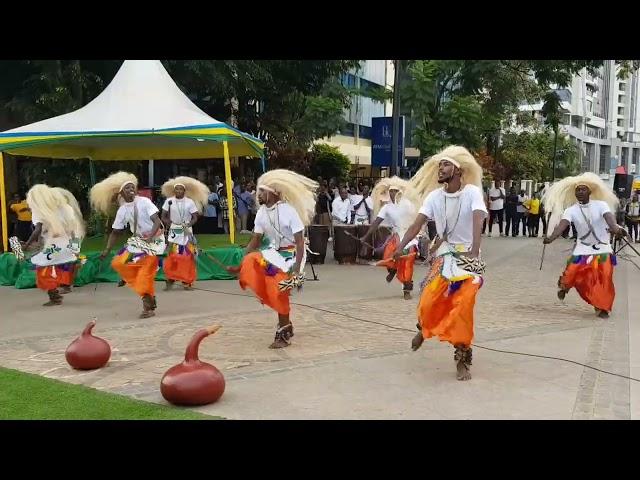 Traditional Dance and Music in Rwanda   (INTORE)