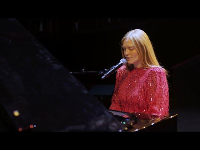 Freya Ridings - Face In The Crowd  (Live Soundcheck at the Royal Albert Hall)