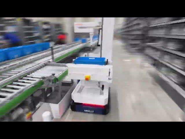 AI robot picks pharma orders in fully automated warehouse | Brightpick