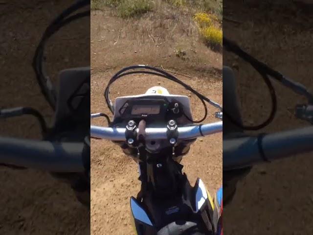 Surron Ultra Bee wheelie / Hill climb