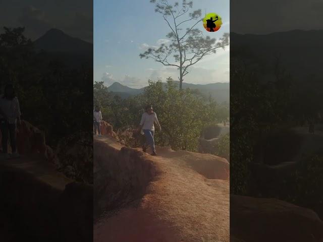 Dangerous Walk on Pai Canyon #paryatakparag #amazingthailand #paithailand #minivlog #thailand