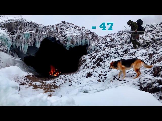 3 days solo survival camping in the mountains with brutal snow and winds