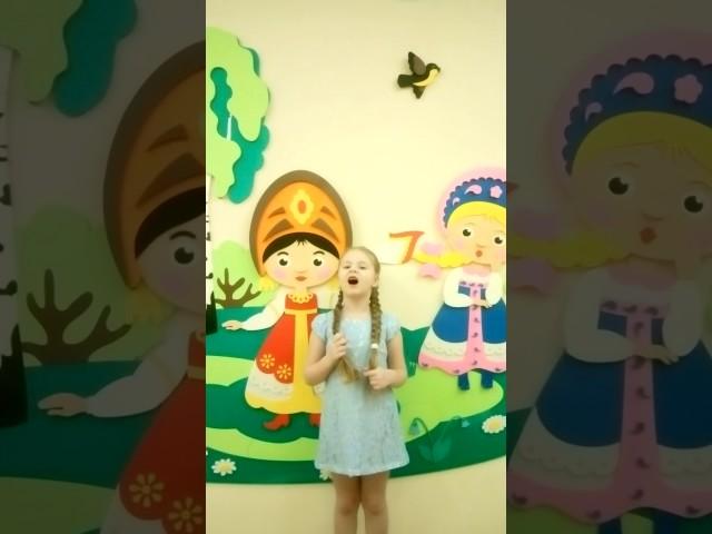 Стих " Мир вокруг нас " Наталья Ушенина,  читает Акулова Галина