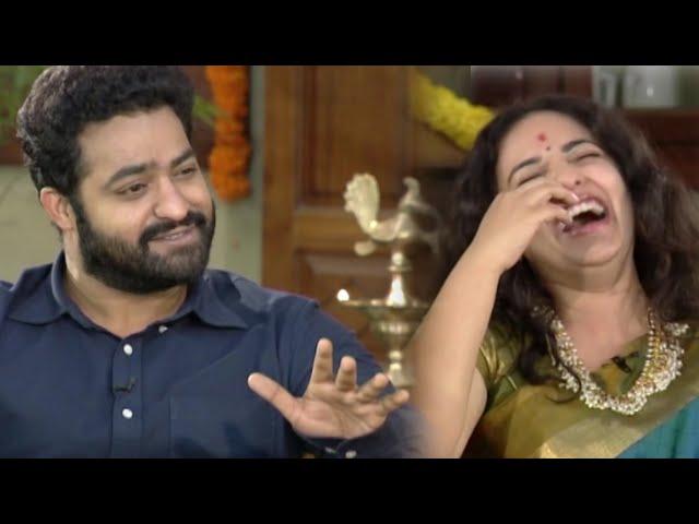 NTR & Nithya Menen Sings A Song From Janatha Garage | TFPC