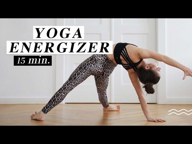 Yoga Energy Flow | wach & energiegeladen in 15 Minuten | perfekt für zwischendurch