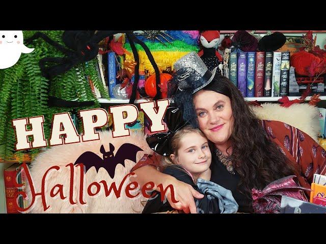 HALLOWEEN FAMILY FUN | baking, crafts, pumpkins and stories