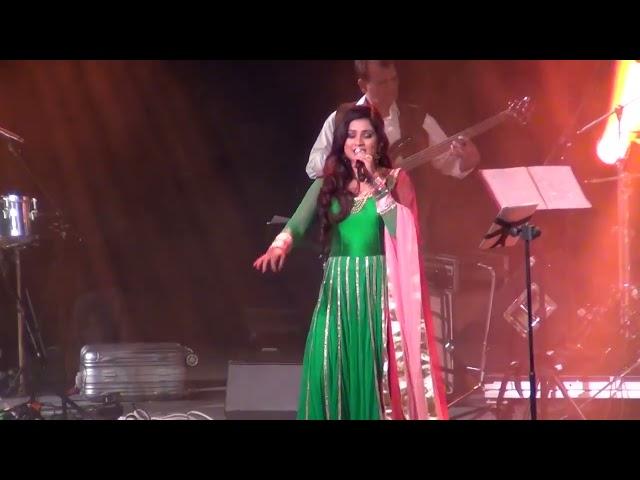 Shreya Ghoshal : Ei To Ami Chai (এই তো আমি চাই) | NABC 2015~Chicago All Heart's Tour